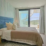 Penthouse In Azahar De Estepona, 2km From Azata Golf