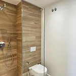 Penthouse In Azahar De Estepona, 2km From Azata Golf דירה אסטפונה