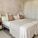 דירה Penthouse In Azahar De Estepona, 2km From Azata Golf אסטפונה