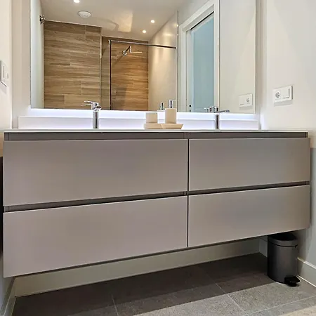 Penthouse In Azahar De Estepona, 2km From Azata Golf