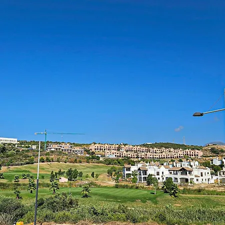 Penthouse In Azahar De Estepona, 2km From Azata Golf Apartman