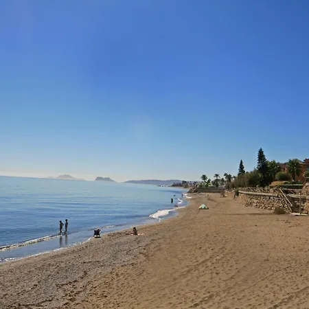 Penthouse In Azahar De Estepona, 2km From Azata Golf Estepona