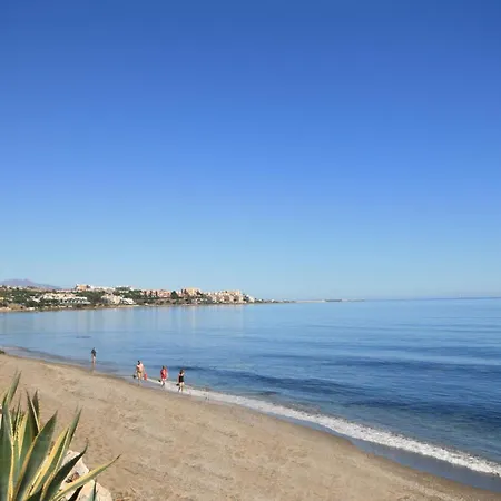 Penthouse In Azahar De Estepona, 2km From Azata Golf Apartman Estepona