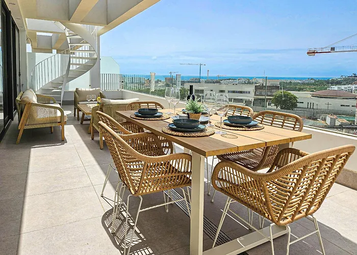 Apartamento Penthouse In Azahar De Estepona, 2km From Azata Golf Estepona