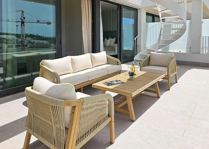 Penthouse In Azahar De Estepona, 2km From Azata Golf Apartamento Estepona