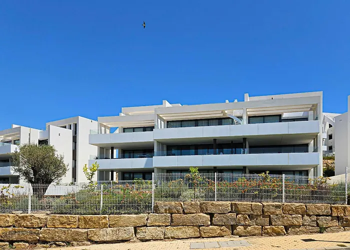 Apartamento Penthouse In Azahar De Estepona, 2km From Azata Golf